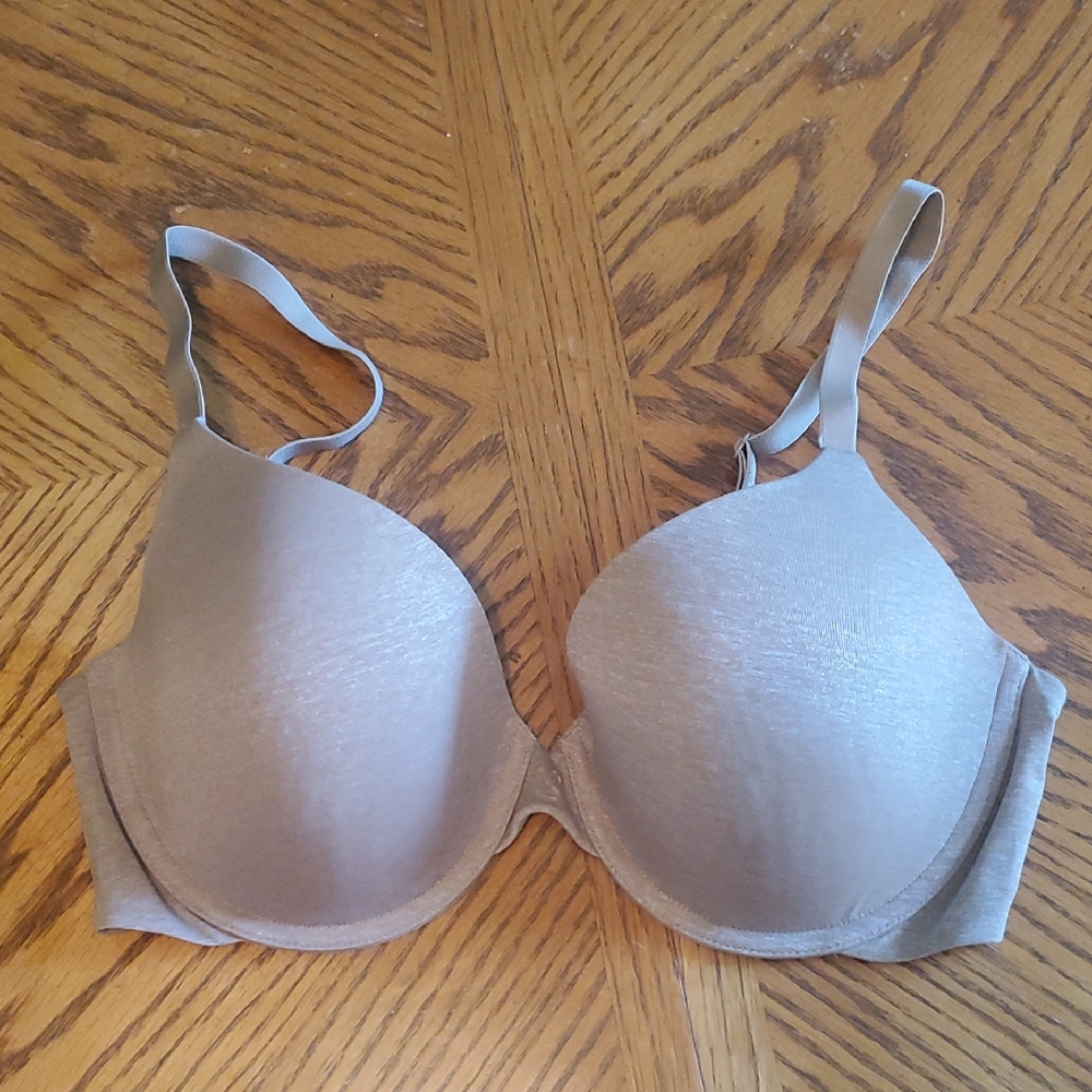 VS Bra